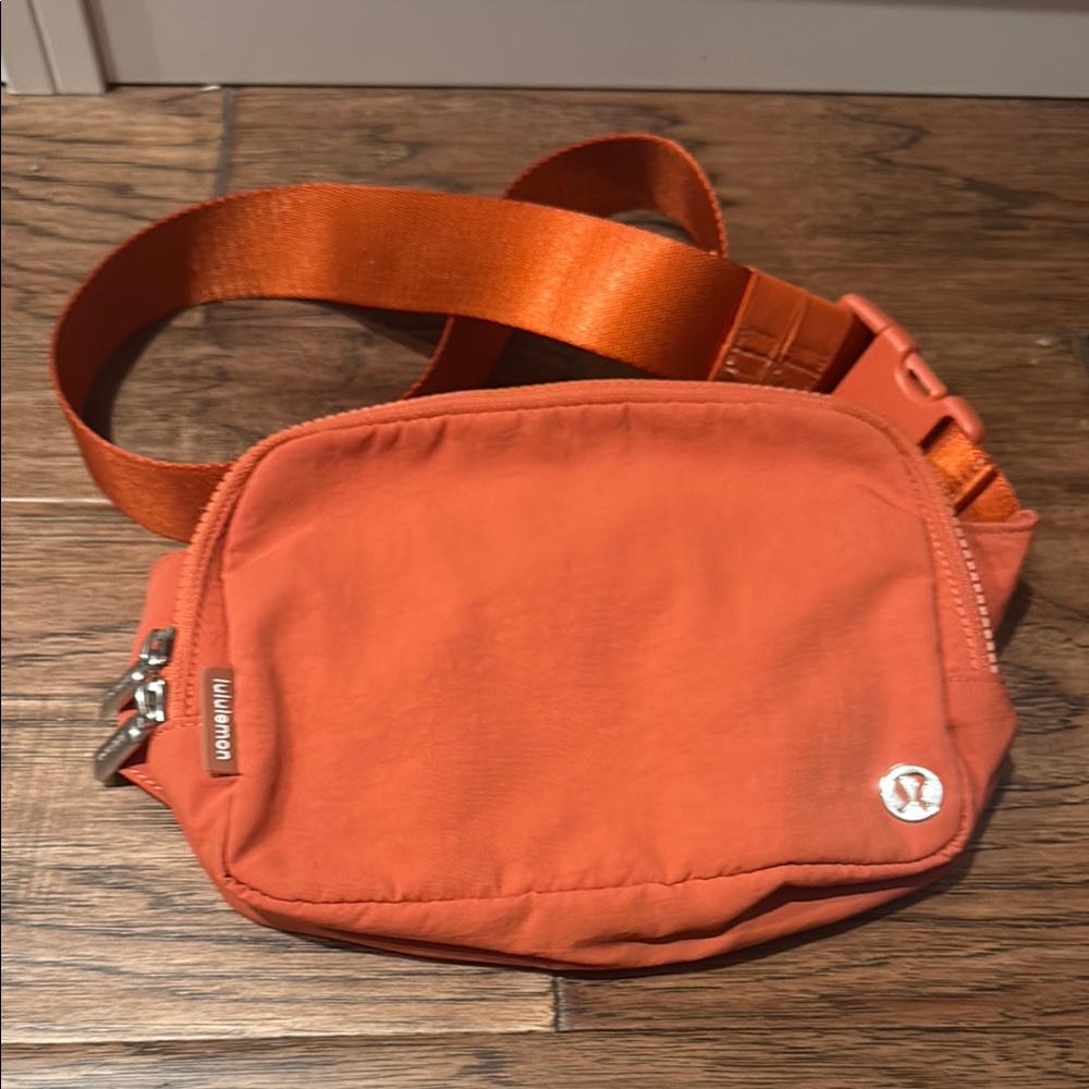 Lululemon Athletica Orange Belt Bag with Adjustable Strap